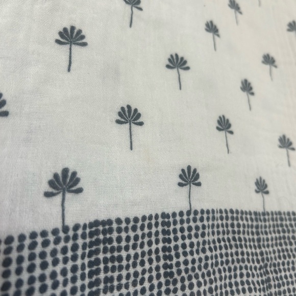 Johnny Was Cream and Black Embroidered Blouse - Picture 4 of 7